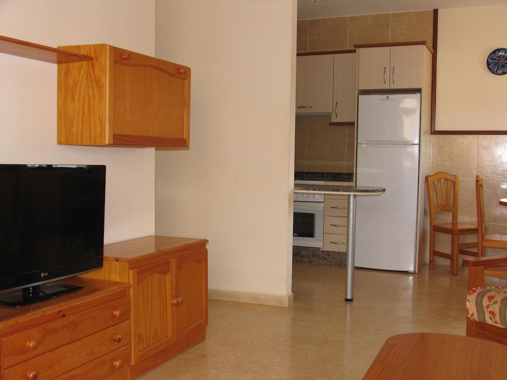 Apartamentos Tesy La Manga del Mar Menor Quarto foto