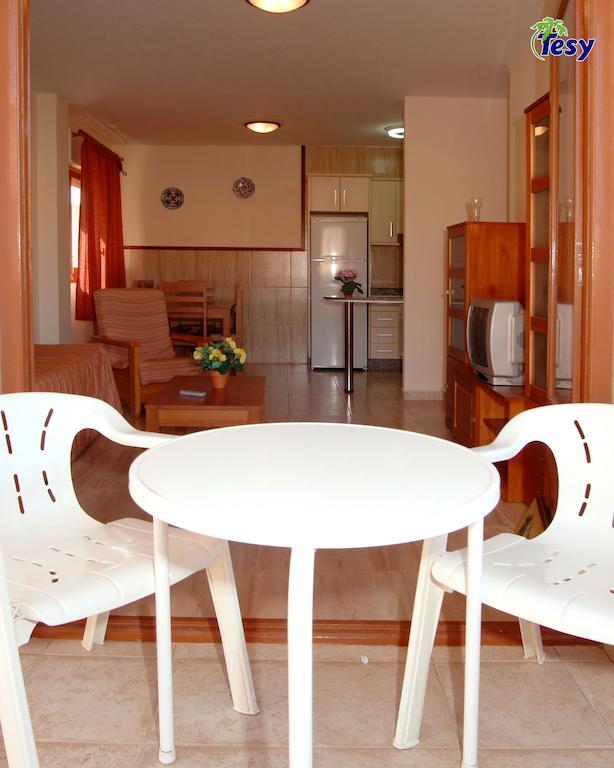 Apartamentos Tesy La Manga del Mar Menor Quarto foto