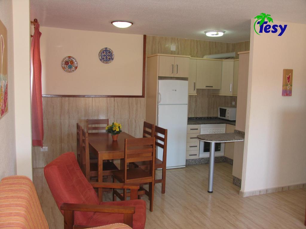 Apartamentos Tesy La Manga del Mar Menor Quarto foto